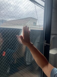 夏は涼しく、冬は暖かく。1年中働く「魔法瓶」のような効果